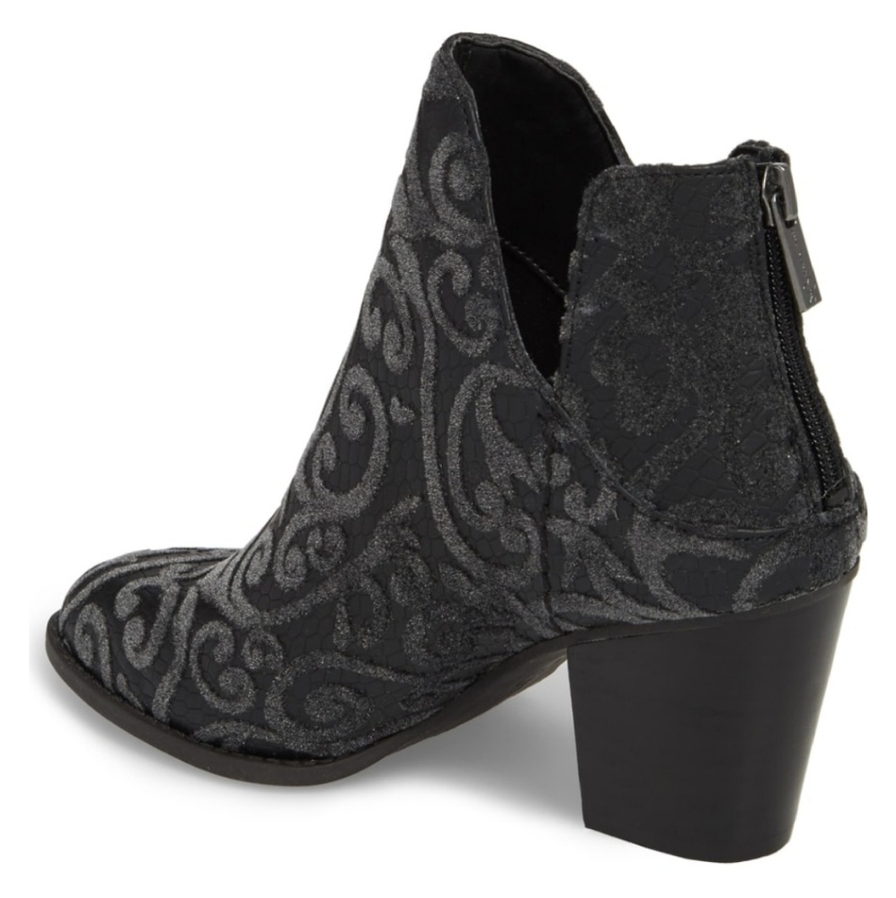Sassy Jessica Simpson Western Ankle Booties - Picture 5 of 8